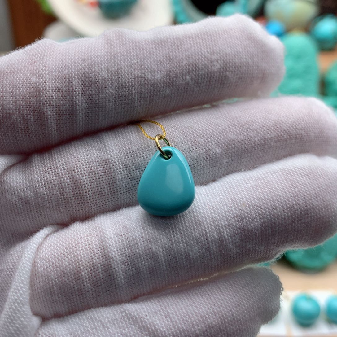 绿松石颈饰18K金镶嵌