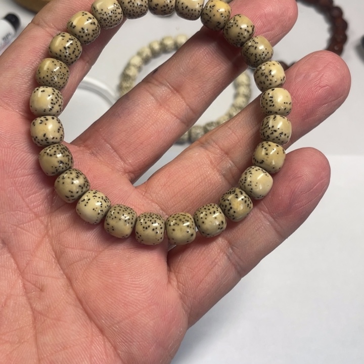 星月菩提手串星月菩提手串大留白