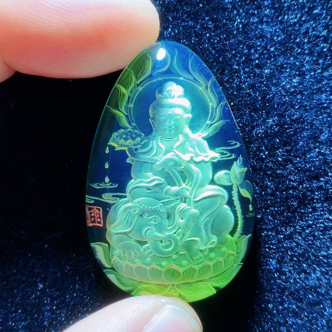 【闪购商品】金珀颈饰未镶嵌琥珀阴雕