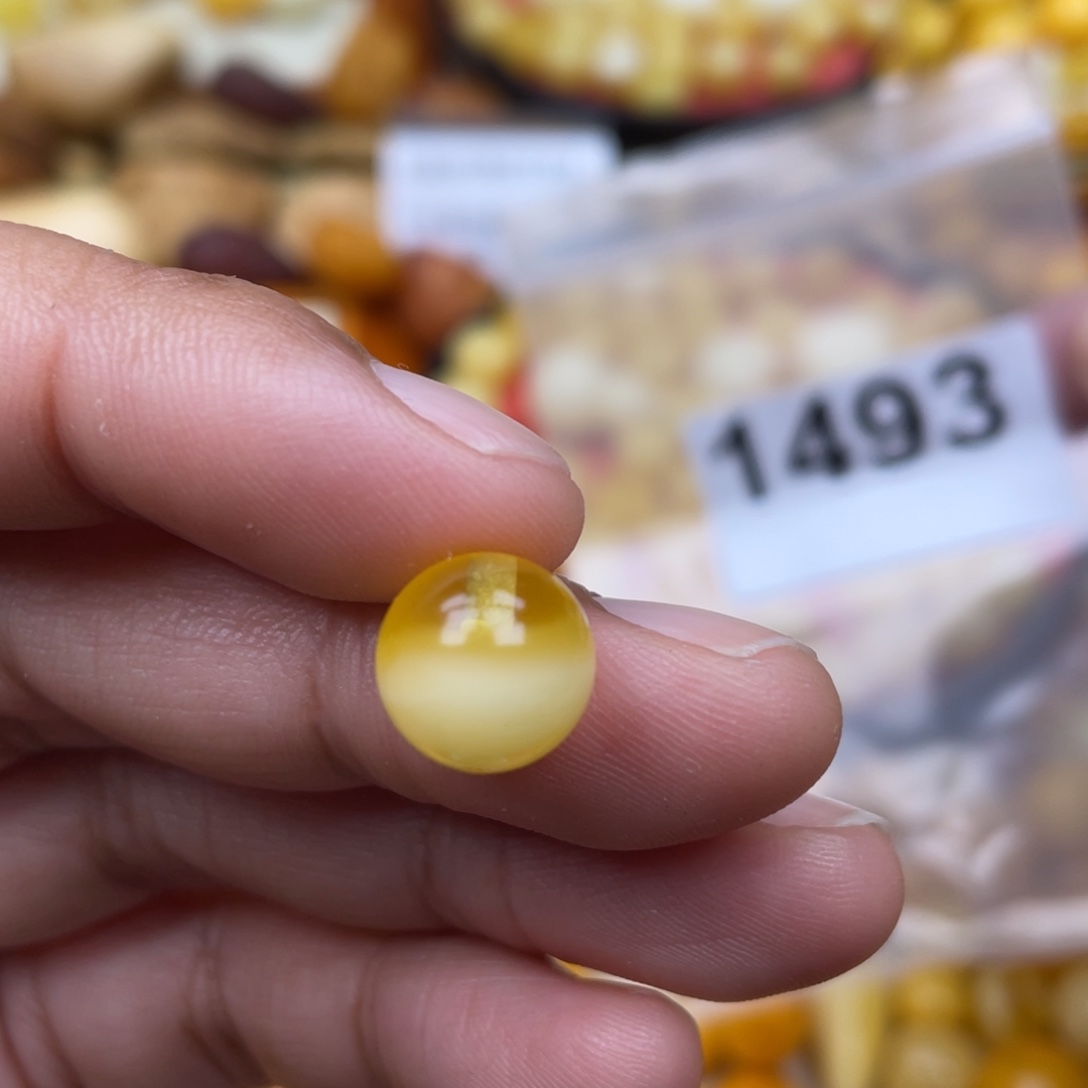 琥珀珠宝奇石未镶嵌矿点10.9