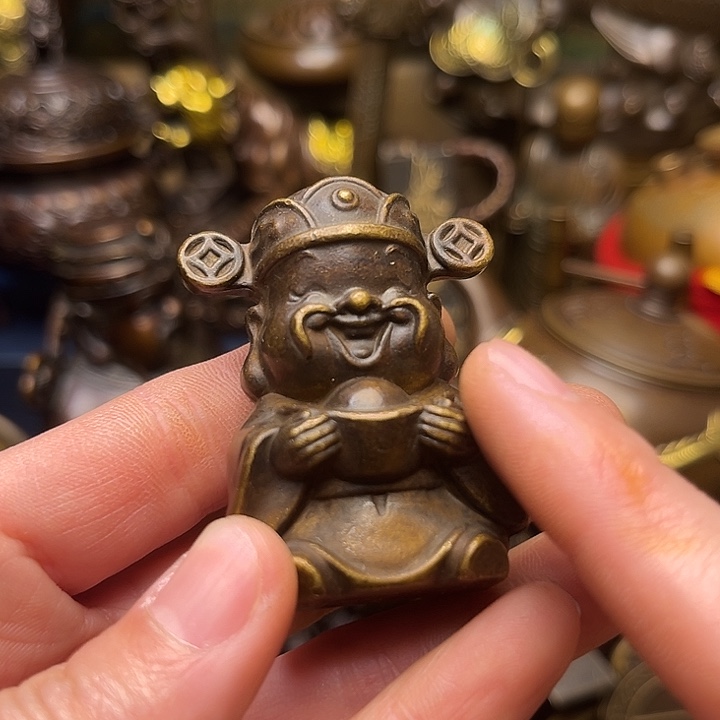 精美铜器批发档口