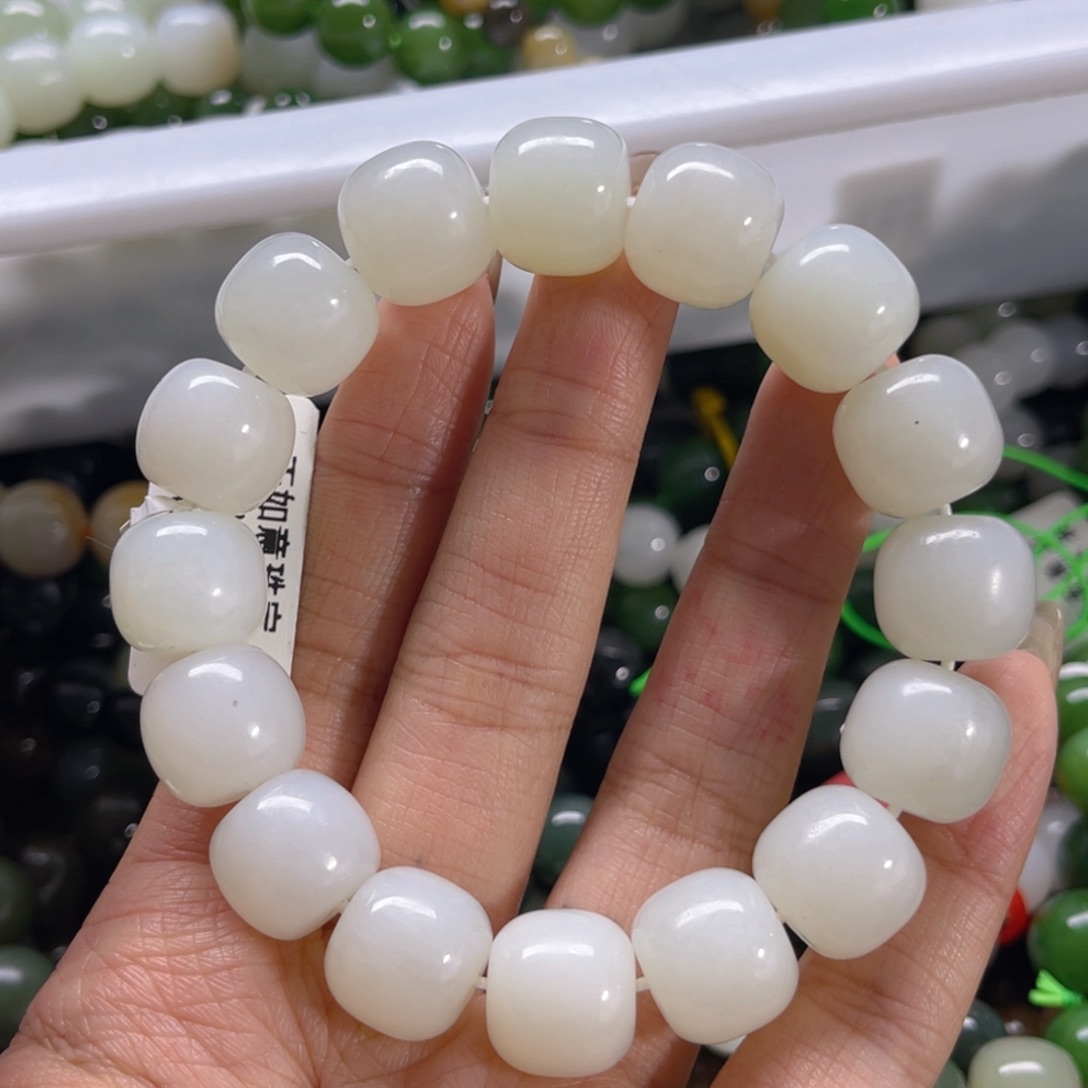 未镶嵌手链和田玉