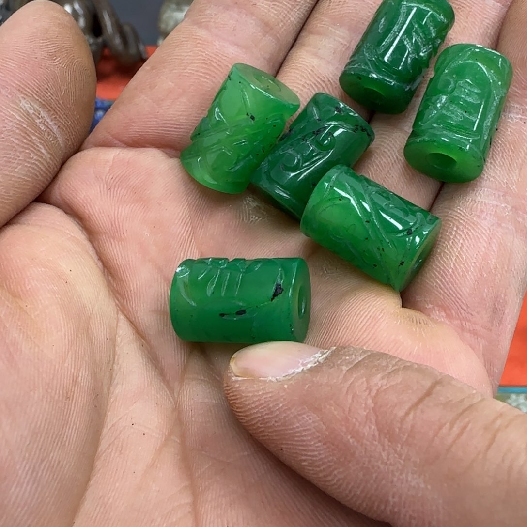 未镶嵌和田玉（糖玉）珠宝奇石