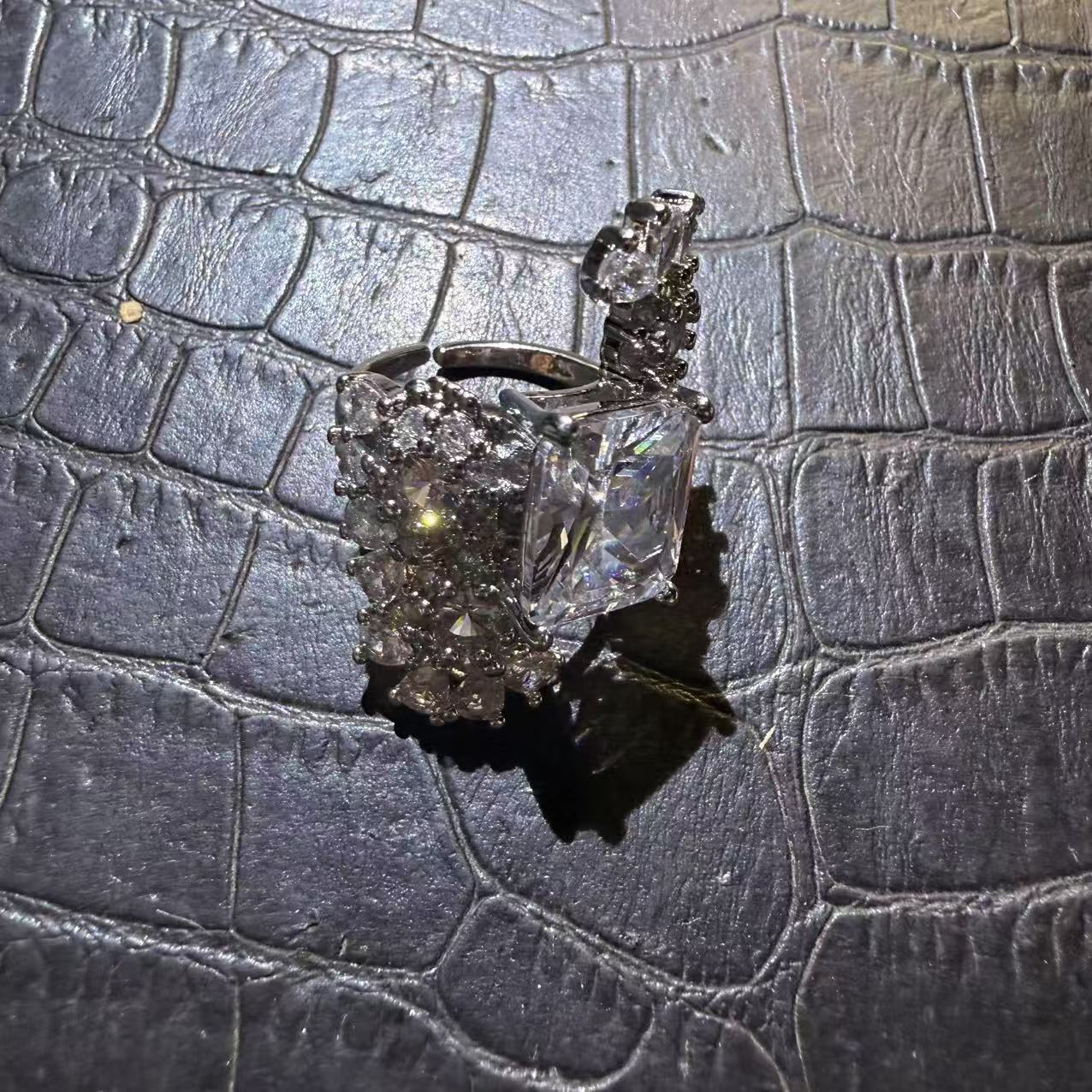 【高端定制】CSB-1284时尚设计戒指多样性发一件