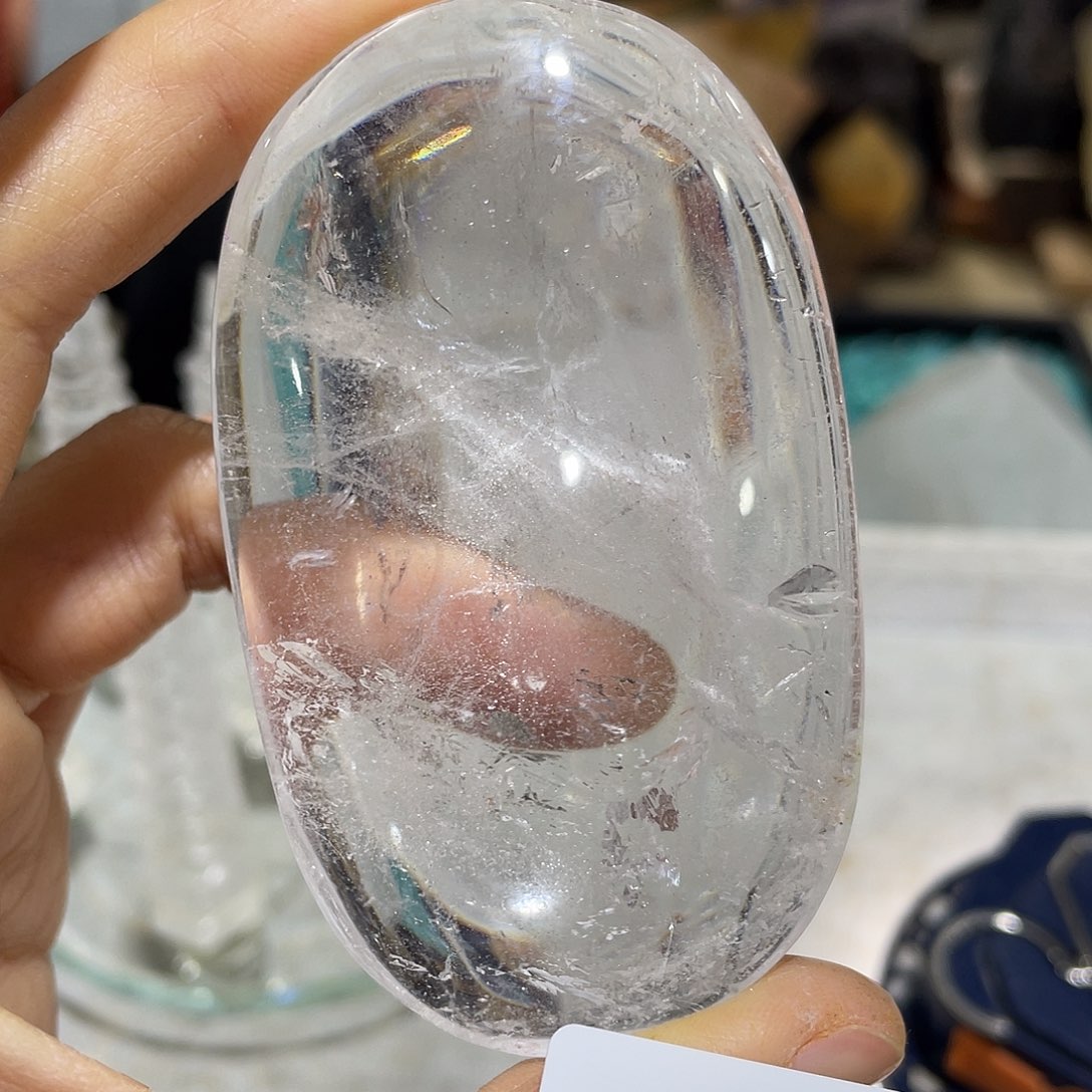 水晶摆件……未镶嵌