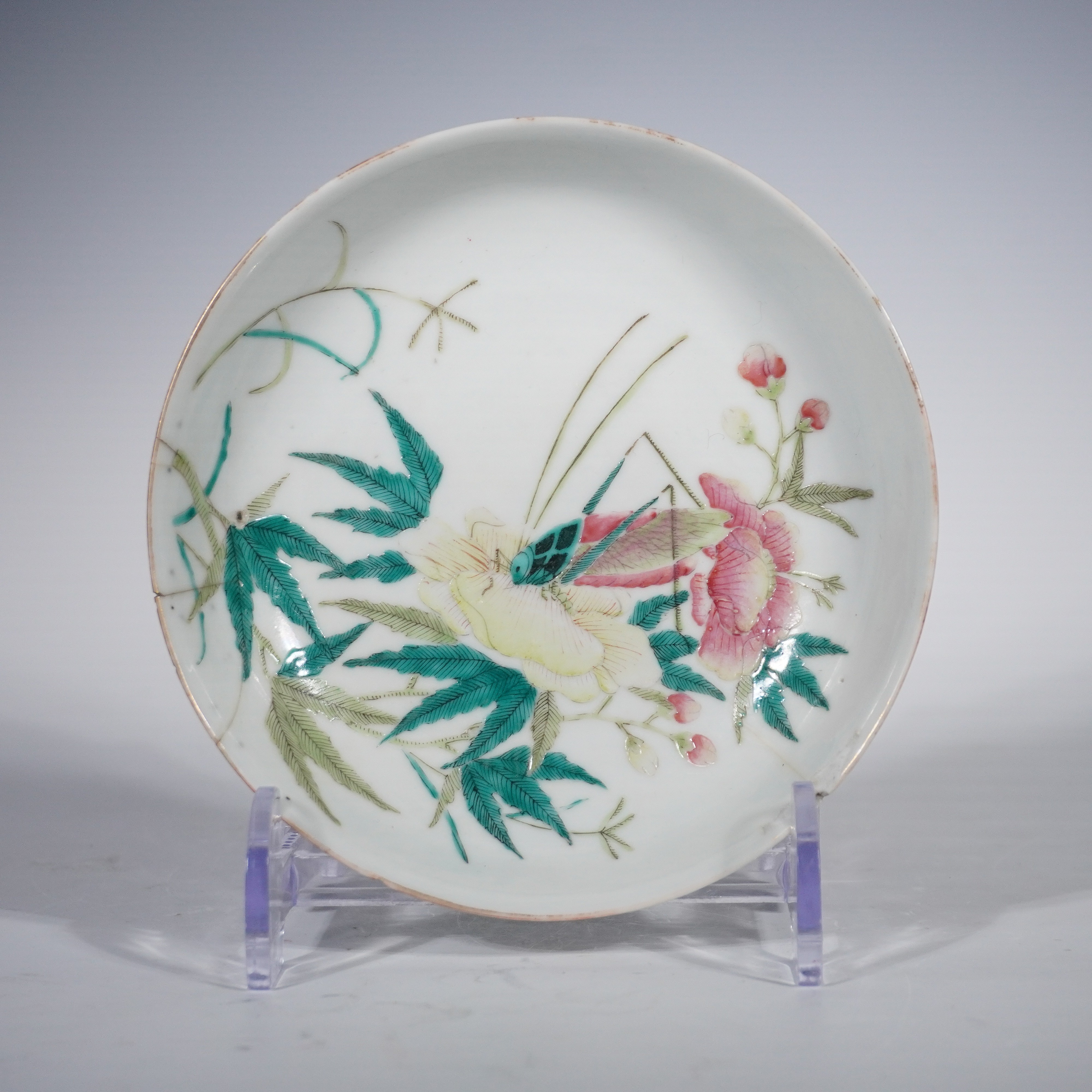 Lot 20013 清光绪 粉彩虫草纹盘【古董拍卖】