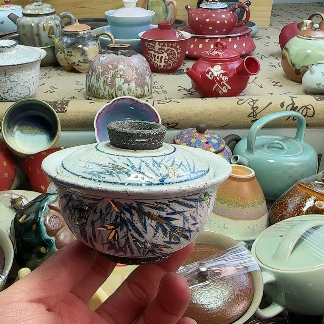 新年快乐感谢支持带礼盒