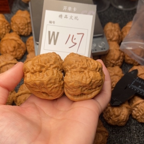 吊坠桃核O*我是第一百42