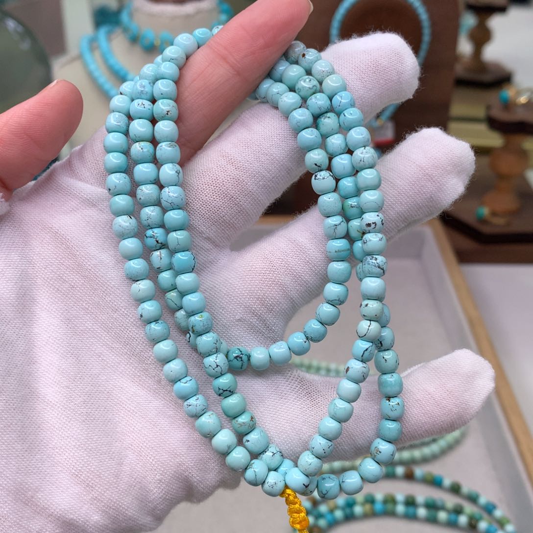 绿松石配饰未镶嵌