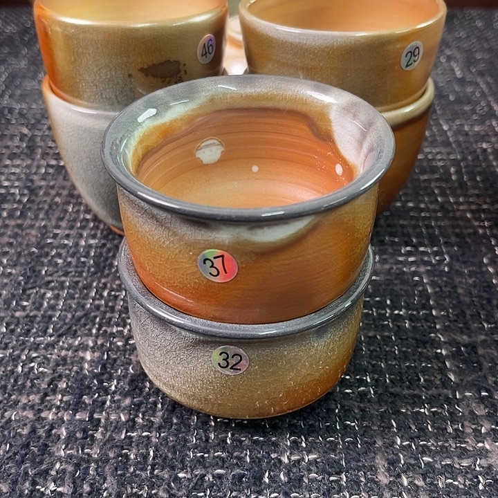 一***。柴烧中白泥三对对杯