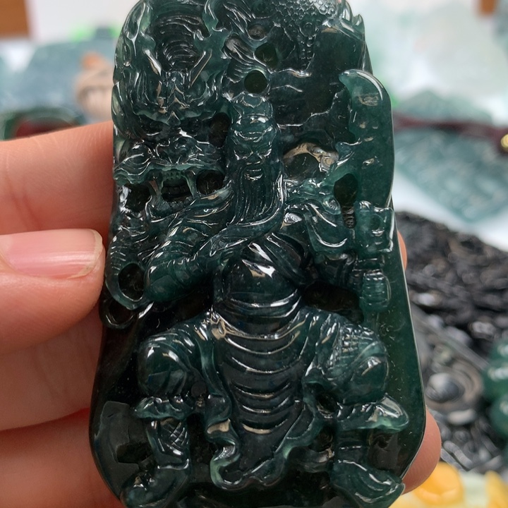 翡翠颈饰未镶嵌保真天然A货翡翠