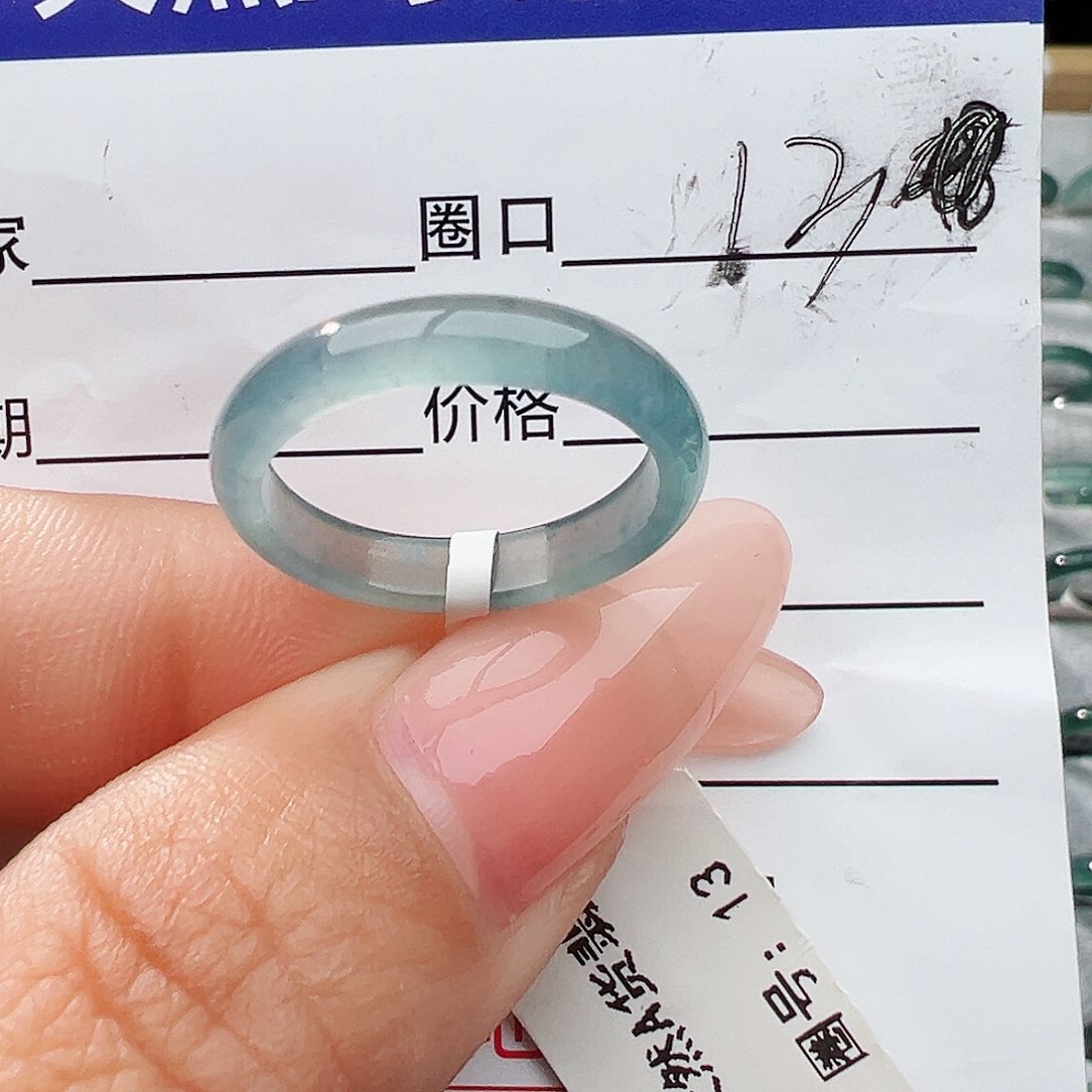 未镶嵌戒指翡翠翡翠