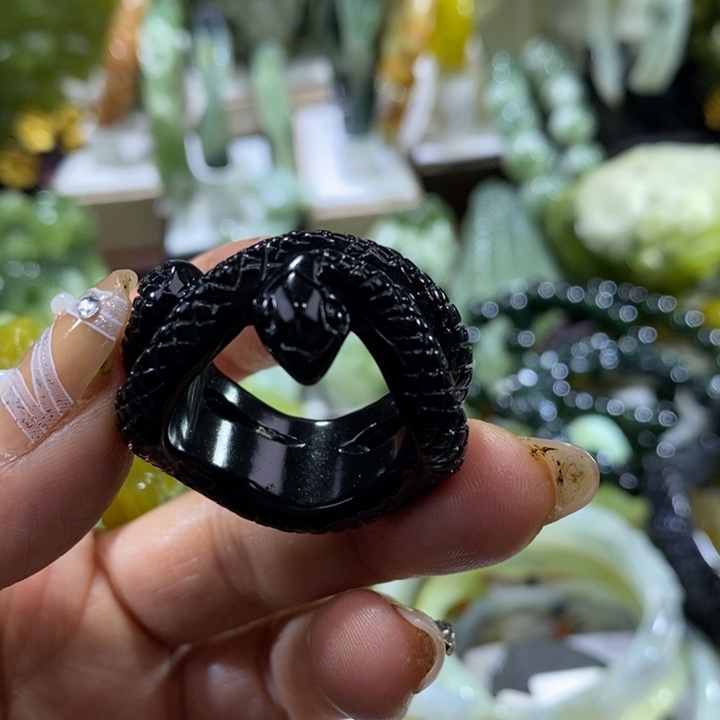 岫玉岫玉戒指未镶嵌