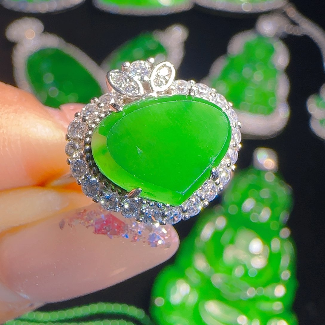 翡翠戒指银S925镶嵌天然