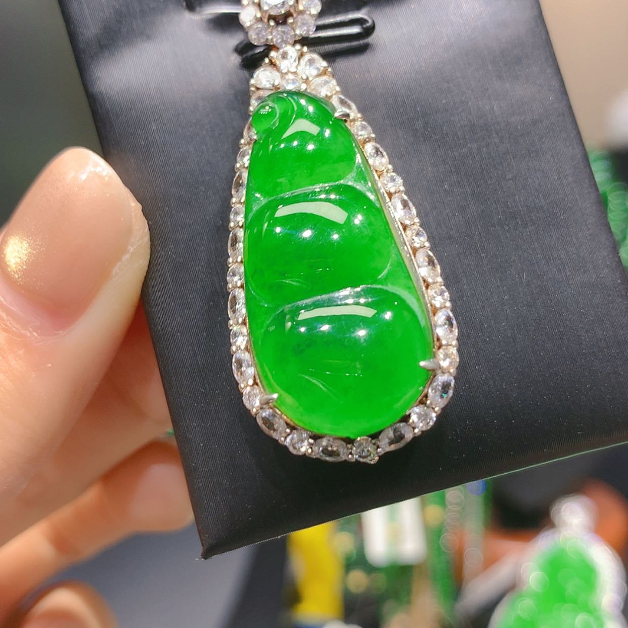 【闪购商品】颈饰银S925镶嵌翡翠6柒姐