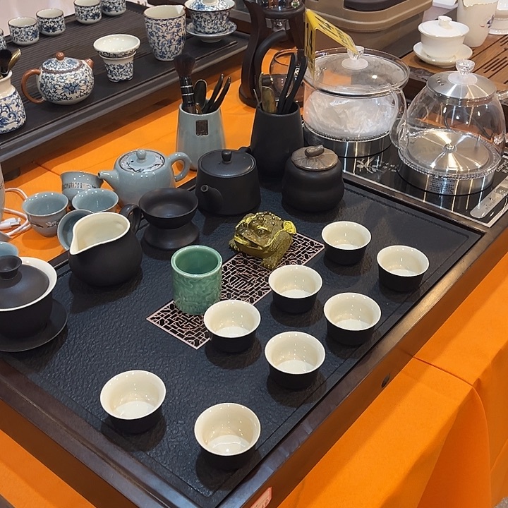 茶具等产品为主的