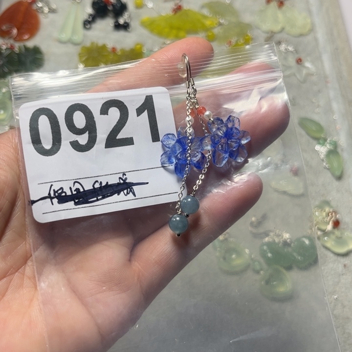 胖***猪蛇纹石玉合金耳饰