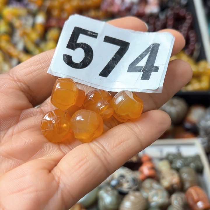 玛瑙/玉髓颈饰未镶嵌