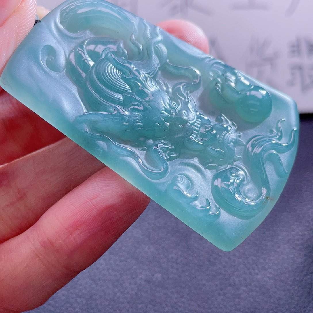 翡翠颈饰未镶嵌88888888