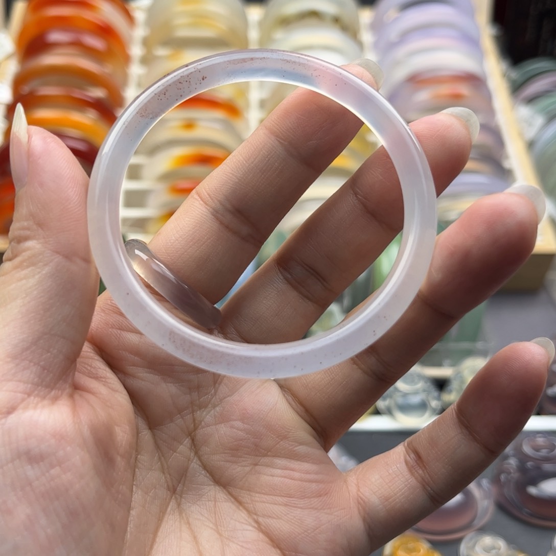 玛瑙/玉髓手镯未镶嵌54+