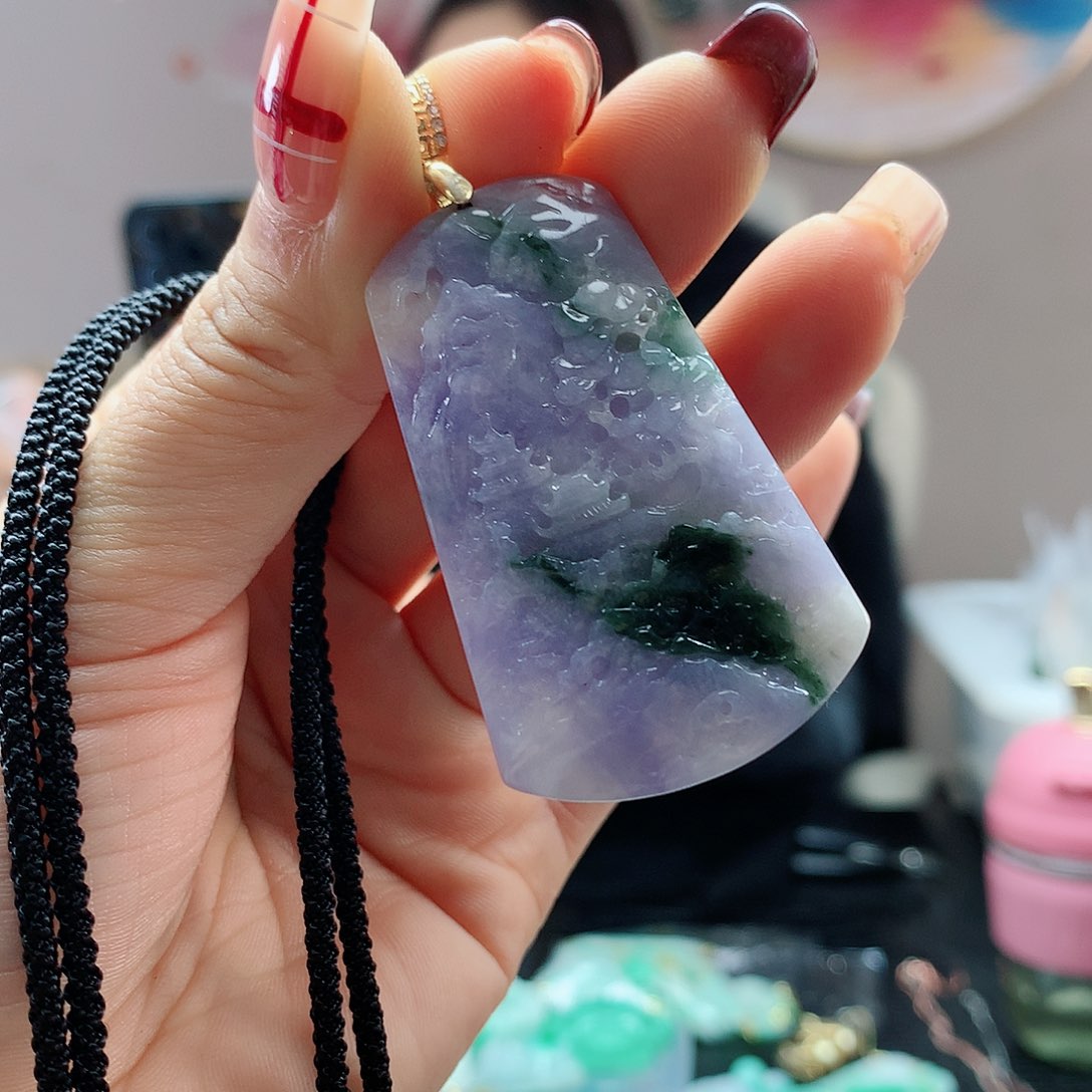 【闪购商品】翡翠吊坠(赠链)合金