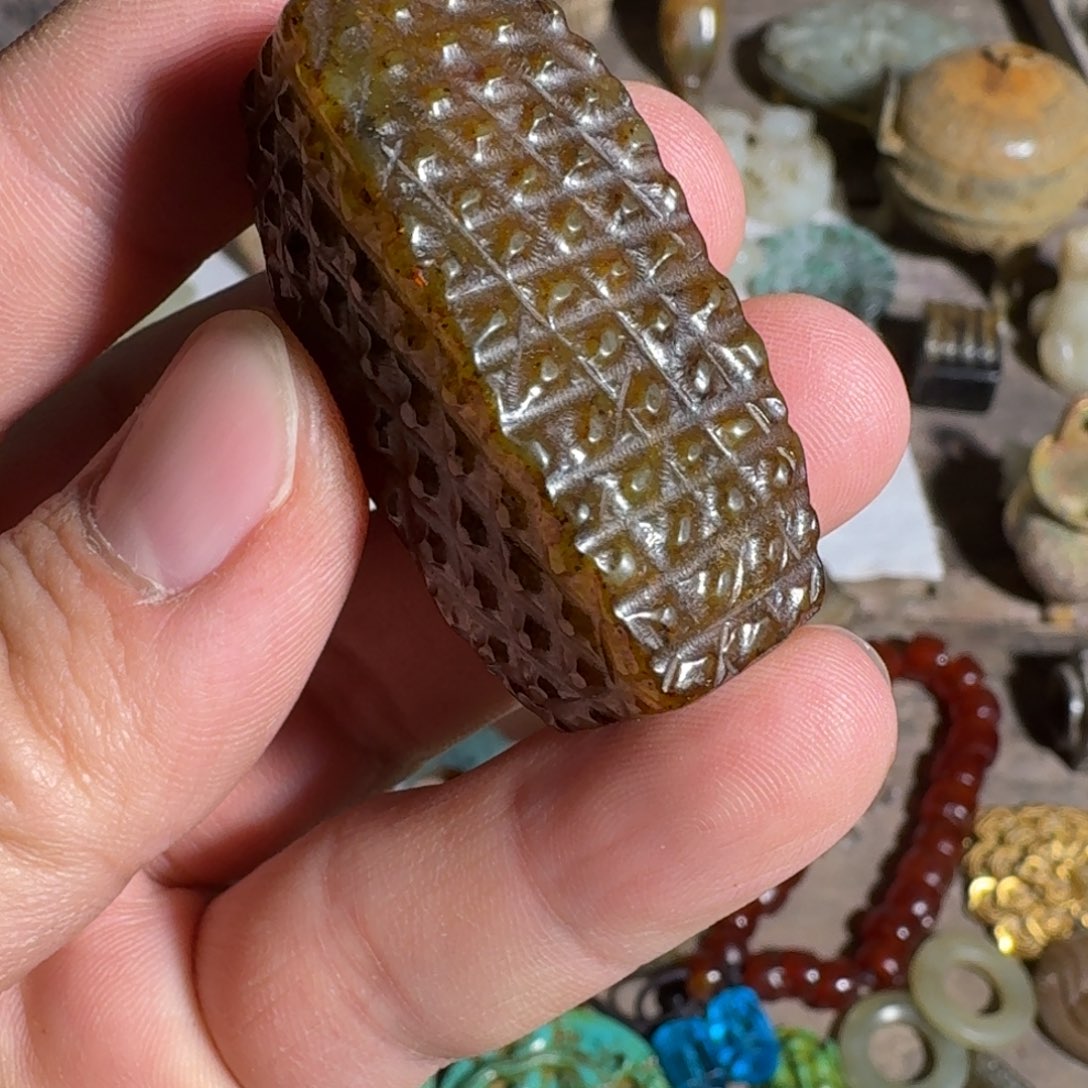 和田玉（糖玉）未镶嵌手链