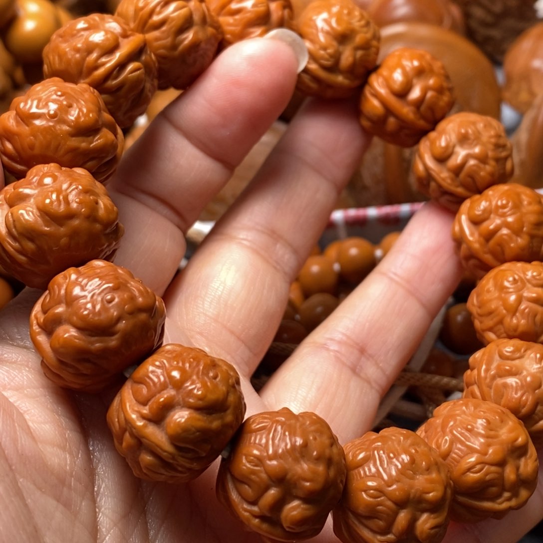 吊坠猴头核桃猴头