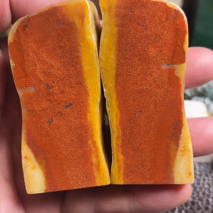 老挝石精美老挝田黄章一对