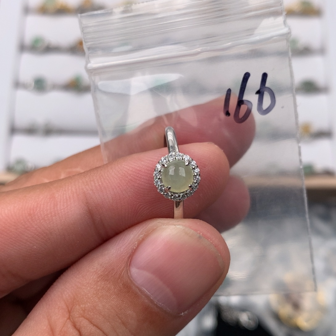 翡翠足银镶嵌戒指166