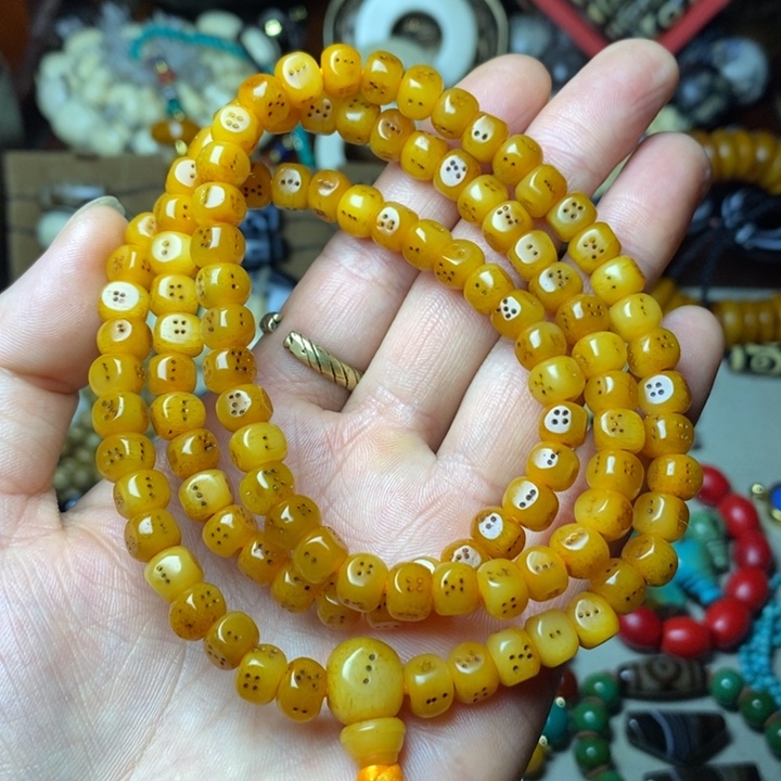 大叶紫檀（黑酸枝木类）