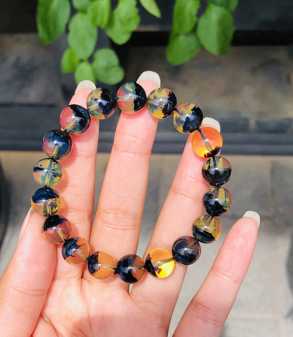 缅甸收藏级一线天聚宝盆星际蓝琥珀10大加手串