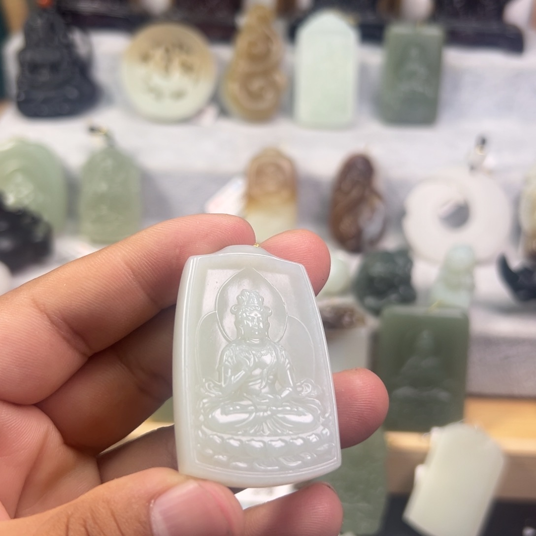 和田玉颈饰未镶嵌用**改