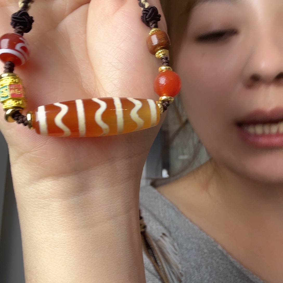 玛瑙/玉髓合金颈饰