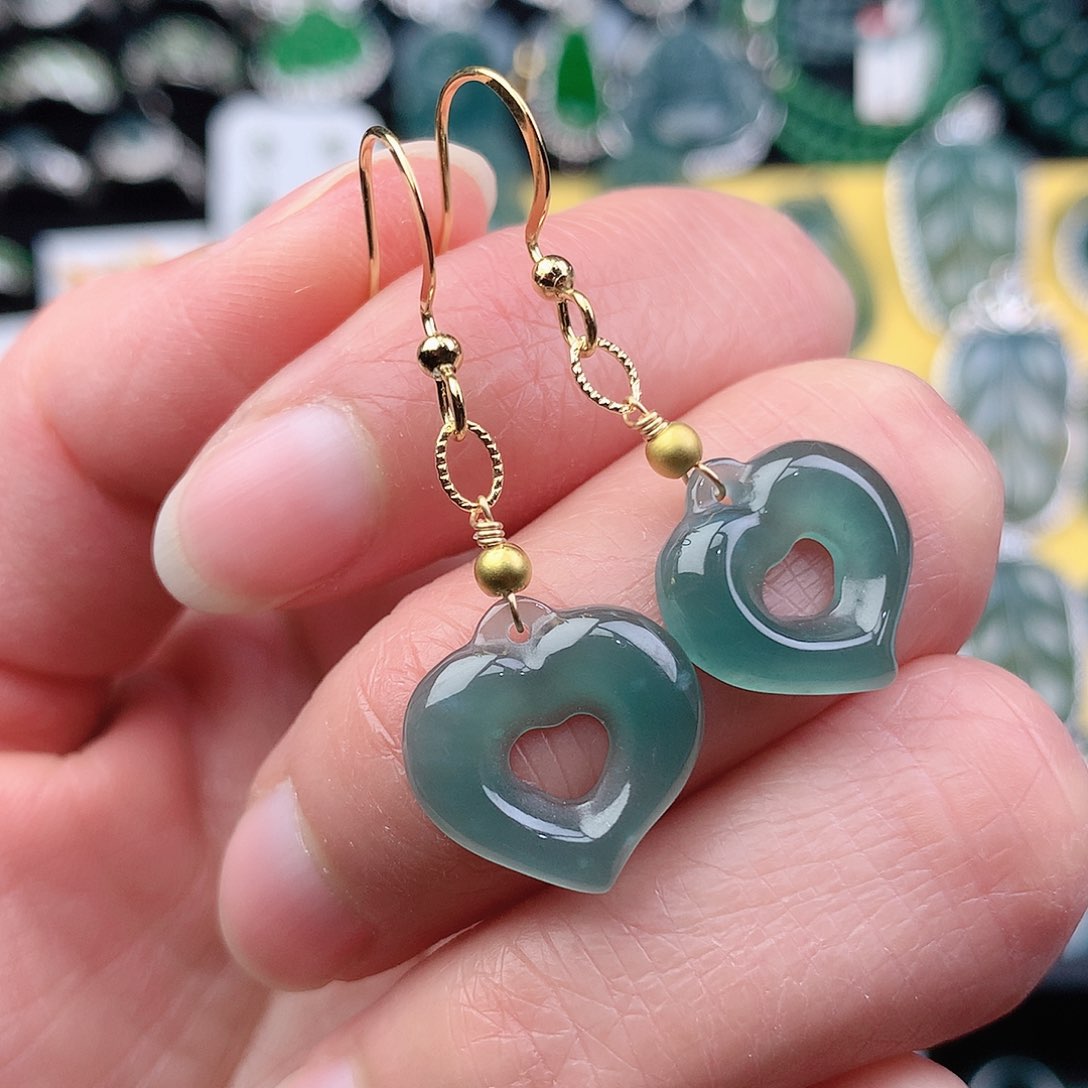 翡翠颈饰银S925镶嵌吊坠