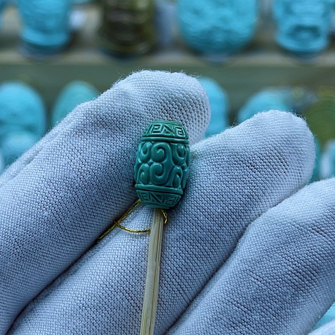 未镶嵌绿松石珠宝奇石8*13mm