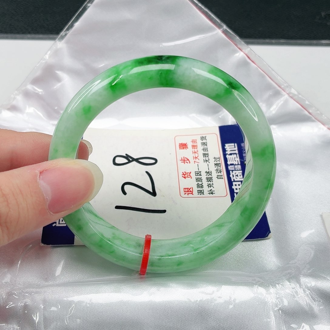 未镶嵌手镯翡翠翡翠