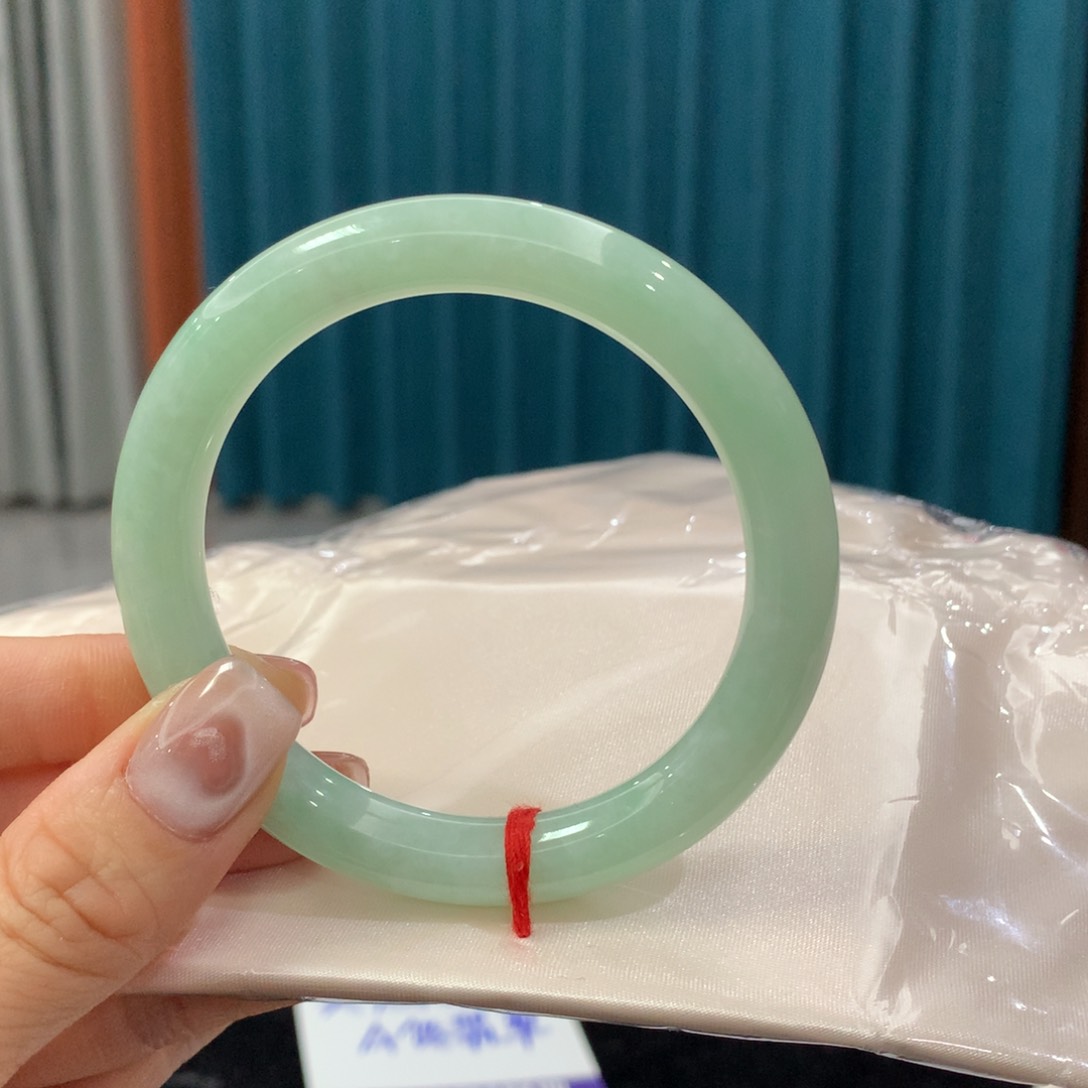 未镶嵌手镯翡翠圈口57