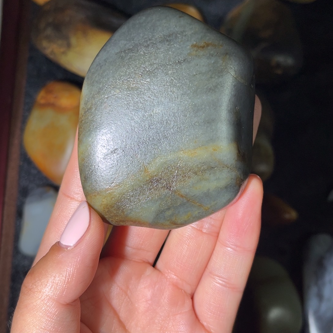 和田玉未镶嵌挂件180g