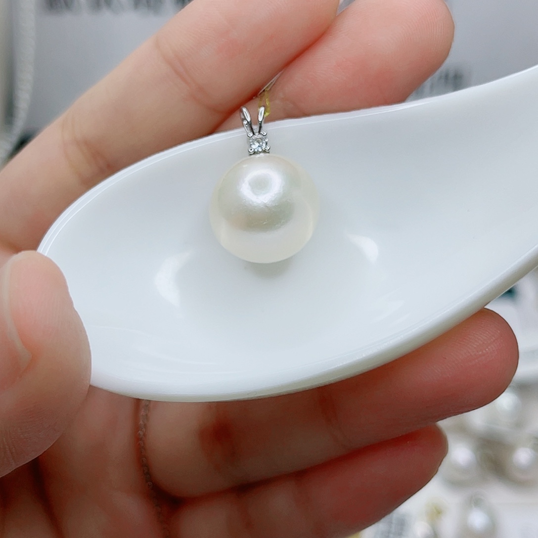淡水珍珠合金吊坠(赠链)