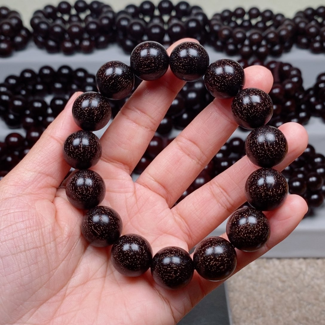 檀香紫檀（小叶紫檀）默***…1.5