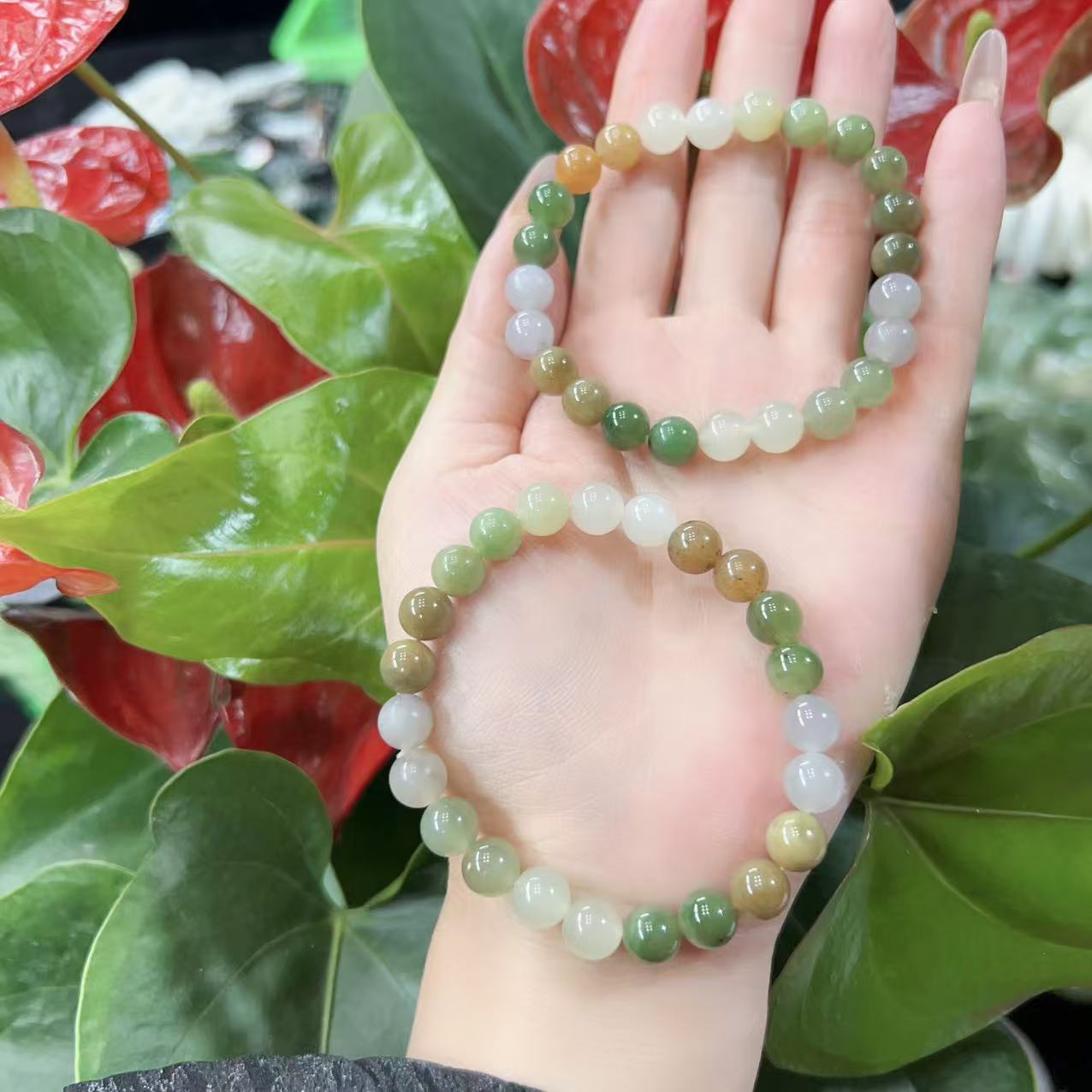 D186 天然和田玉楼兰三色多宝卡8左右手串 拍一发一多样性发其一