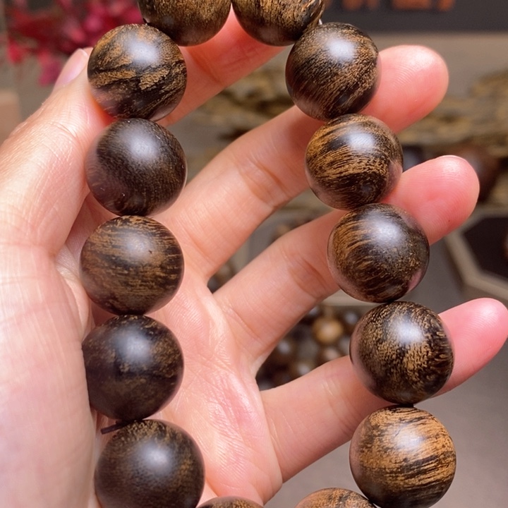 沉香手串越南芽庄白棋楠瘤疤1.6