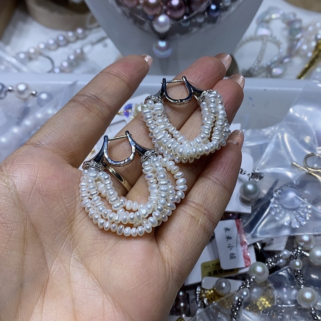 淡水珍珠吊坠未镶嵌