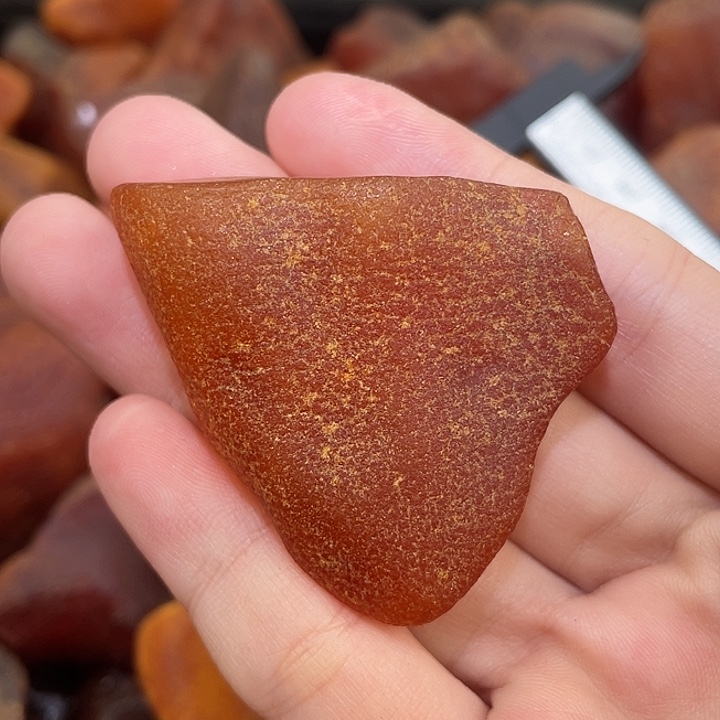 裸石琥珀未镶嵌吊坠