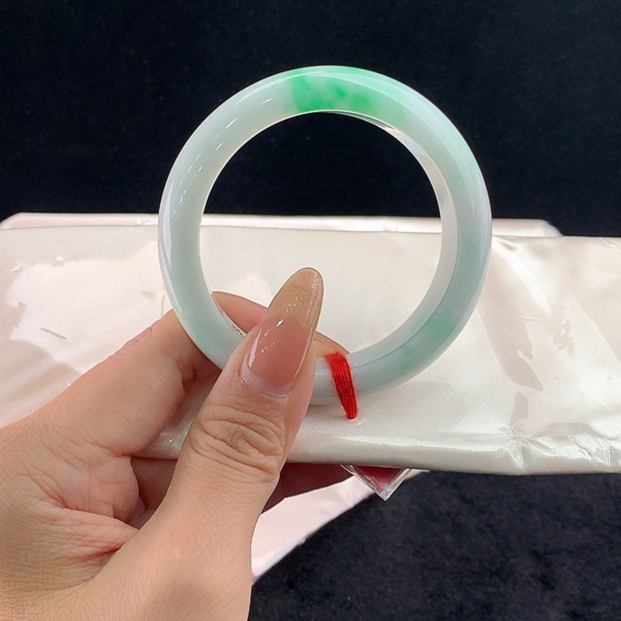 【闪购商品】未镶嵌手镯翡翠正55.5