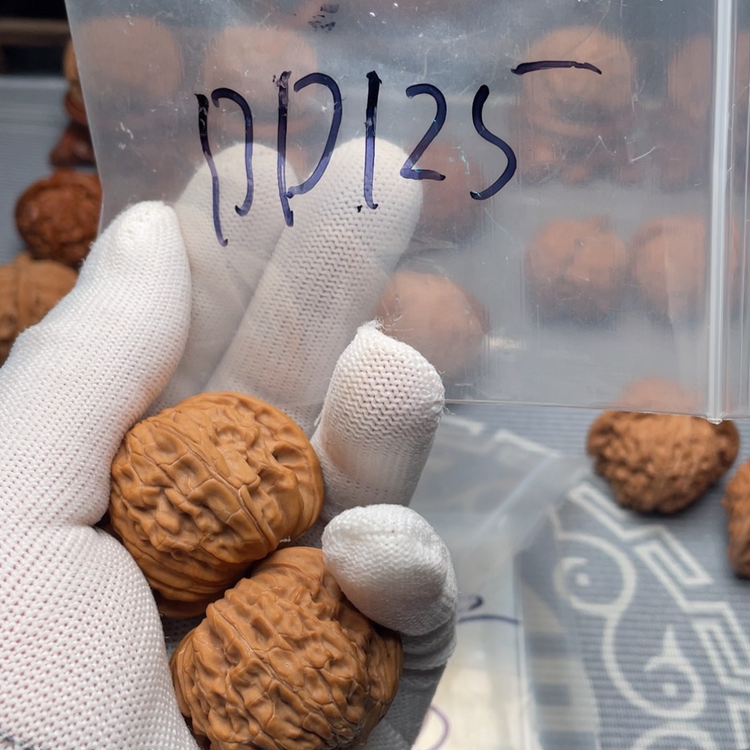 W***Z把件文玩核桃山地磨盘