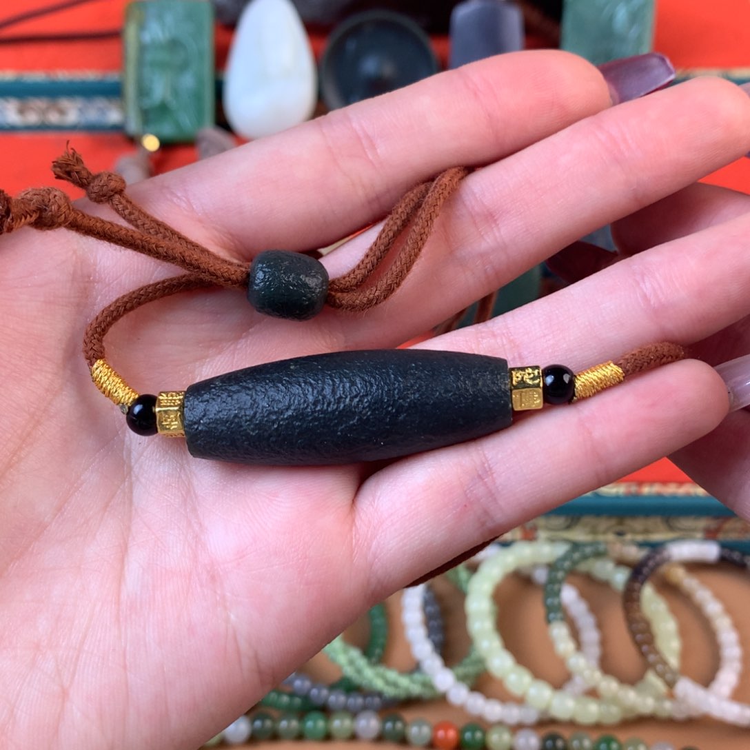 和田玉（糖玉）挂件未镶嵌