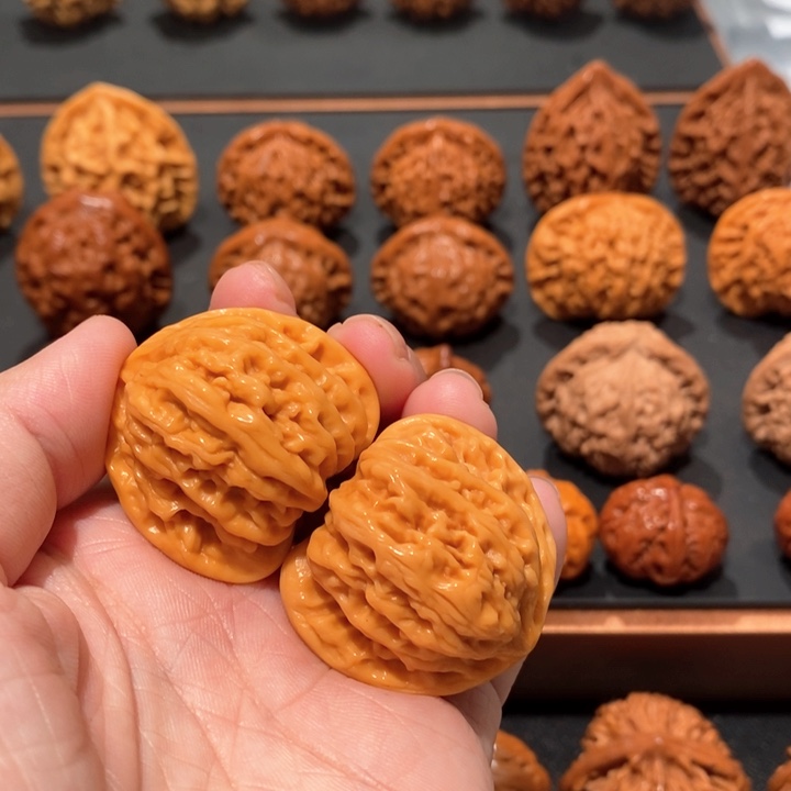 文玩核桃吊坠用****1小粗筋1021