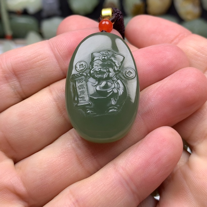 和田玉未镶嵌颈饰