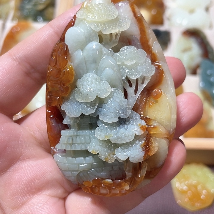 岫玉吊坠(赠链)未镶嵌